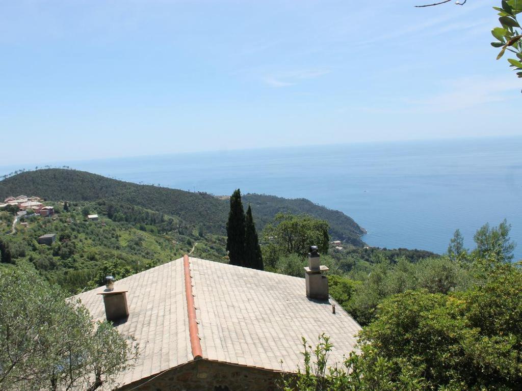 Cottage La Torre Del Pittore Бонассола Екстер'єр фото
