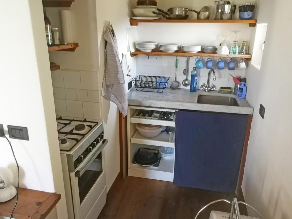Cottage La Torre Del Pittore Бонассола Екстер'єр фото
