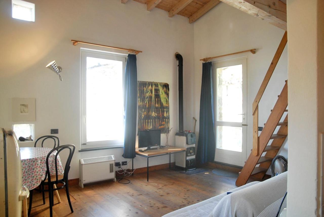 Cottage La Torre Del Pittore Бонассола Екстер'єр фото